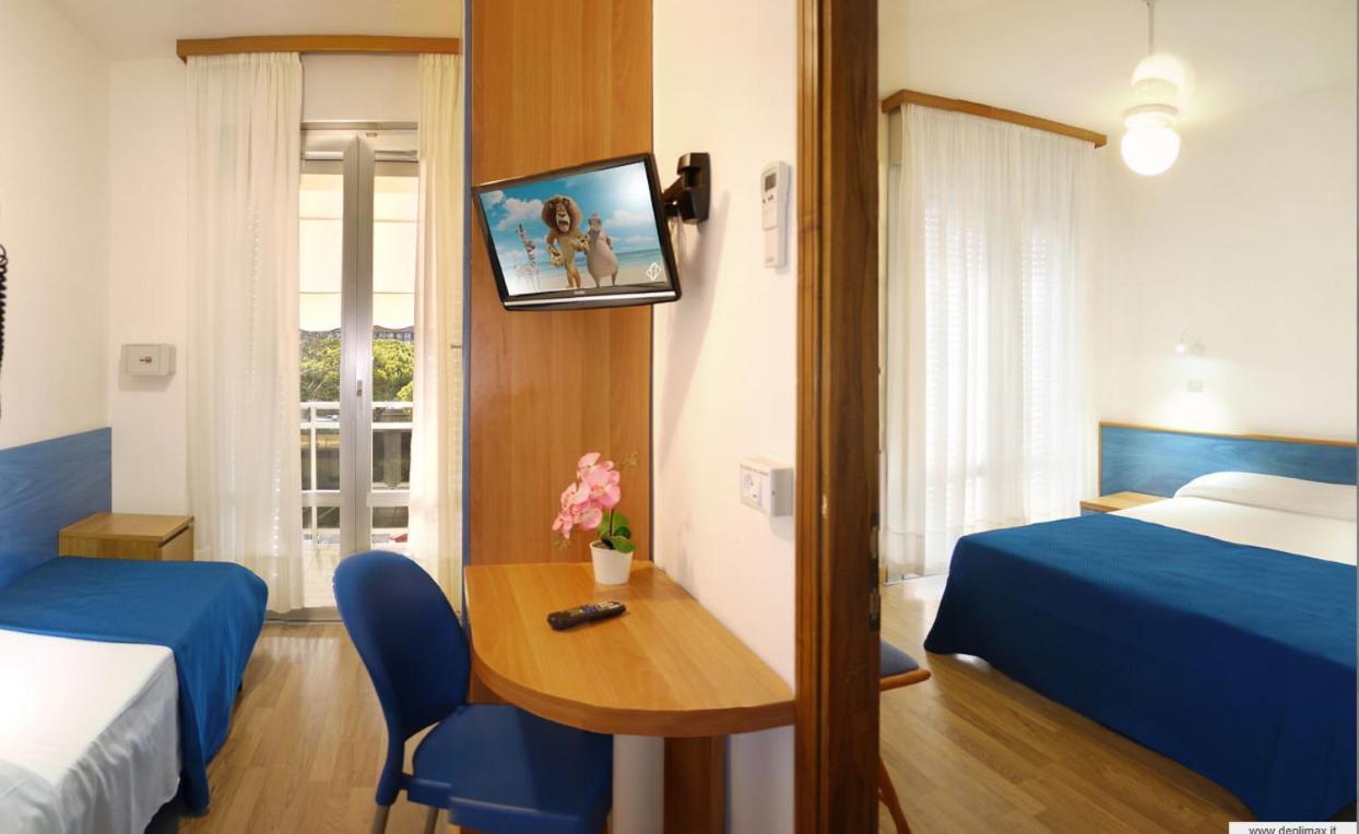 Hotel Bertha Fronte Mare リド・ディ・イエゾロ エクステリア 写真