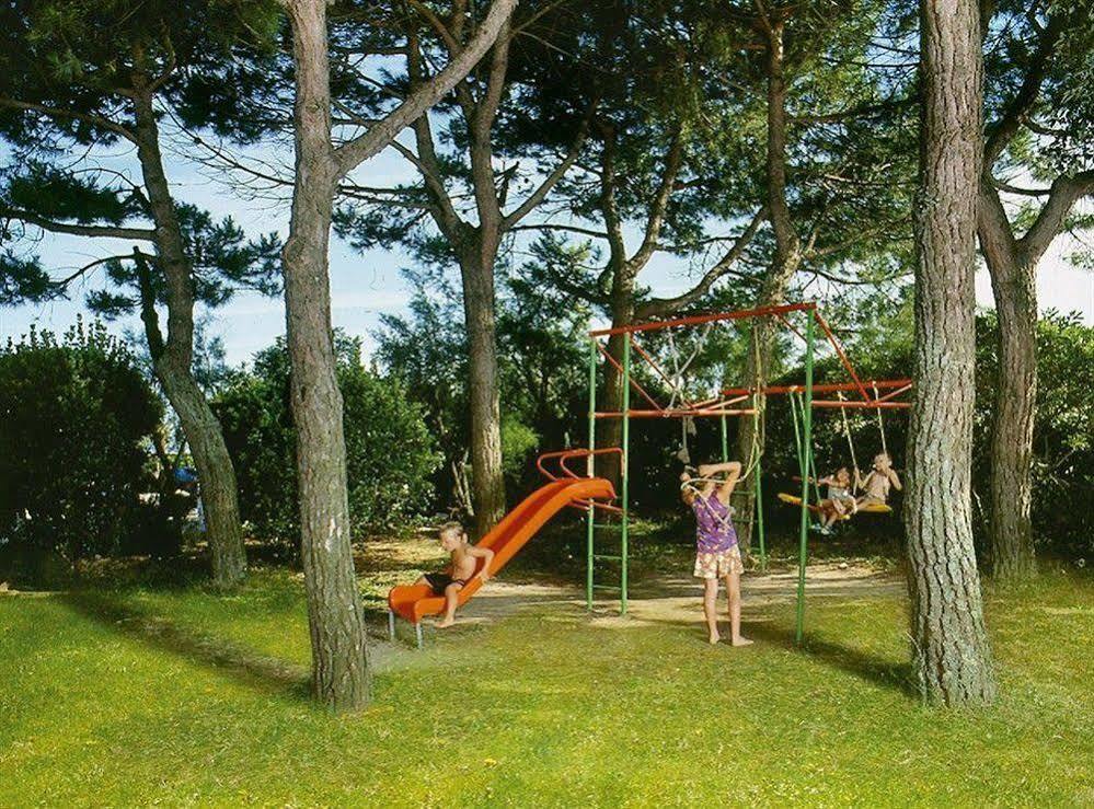 Hotel Bertha Fronte Mare リド・ディ・イエゾロ エクステリア 写真