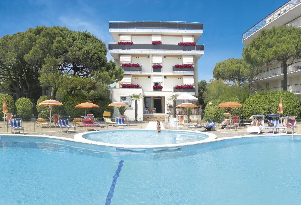 Hotel Bertha Fronte Mare リド・ディ・イエゾロ エクステリア 写真